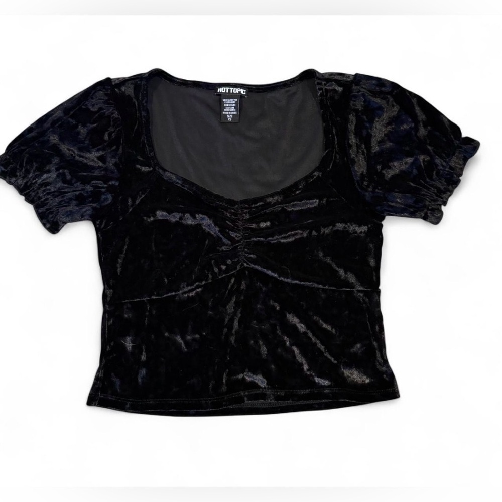 Hot Topic Black Velvet Crop Top